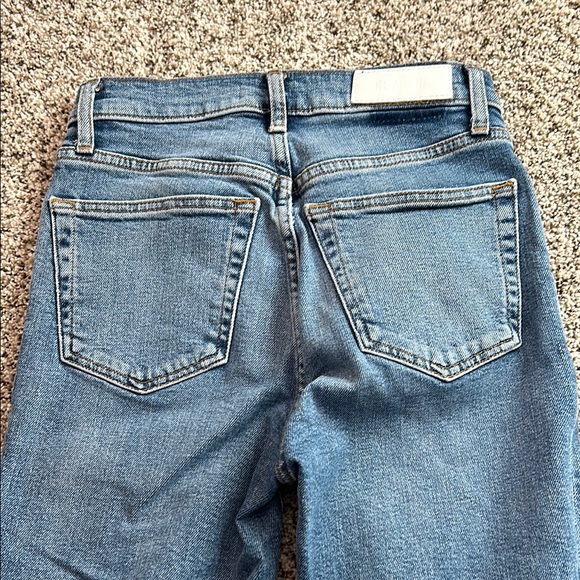 Re/Done 70’s stove pipe jeans - Picture 2 of 7